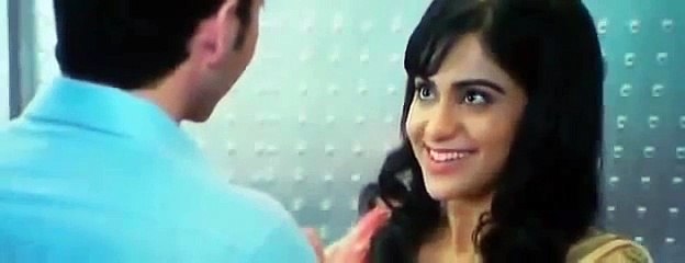 Adah Sharma Hot Kiss Scene In Lift
