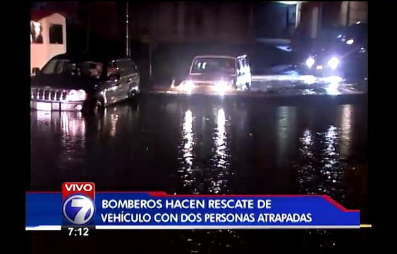 Lluvias pusieron en aprietos a conductores este viernes
