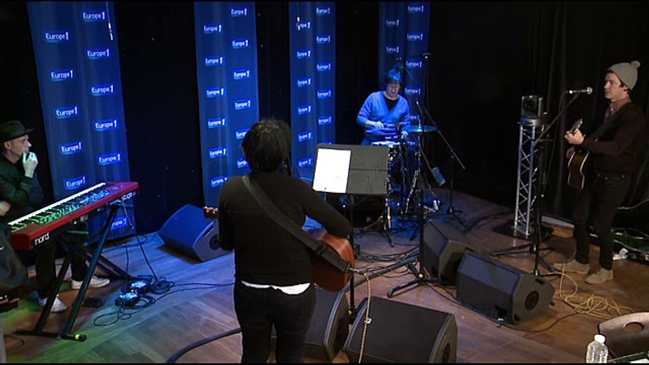 Texas chante Start a family en live