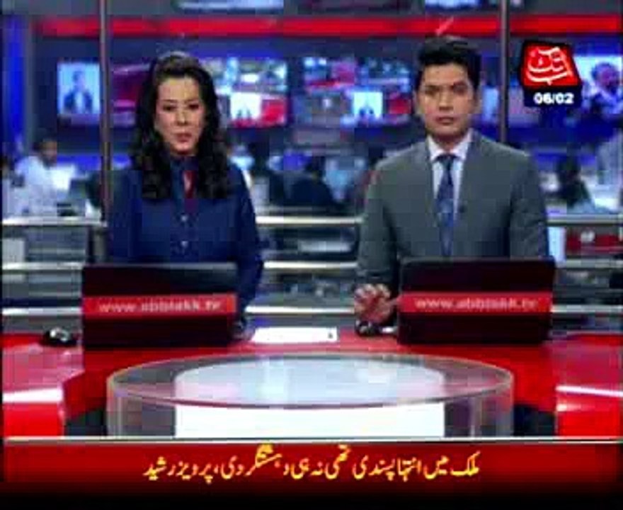 Imran demands PM’s resignation only to be satisfied by SHO’s resignation Pervez Rasheed