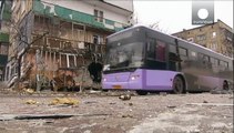 Debaltseve'de insani yardımlar için geçici ateşkes ilan edildi