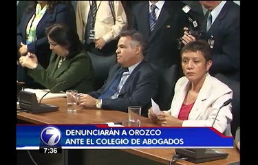Justo Orozco podría perder su licencia de abogado por discriminación