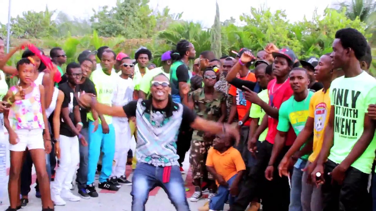 DjCombo & Vag Lavi Sayiya [Video Kanaval 2015] Feat MechansT Knaval 2015 Video
