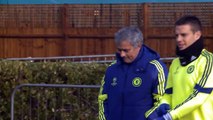 FÚTBOL: Premier League: Mourinho: Mi silencio puede hacer mucho ruido