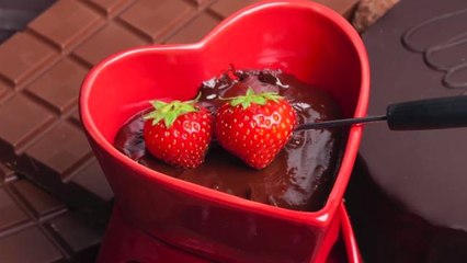 Sexy Valentine's Day Foods for the Best Romantic Night