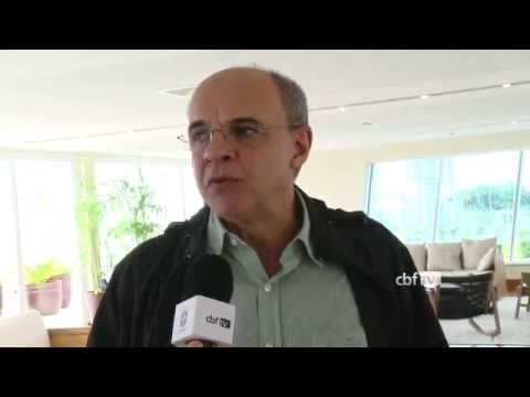 Presidente do Flamengo visita sede da CBF