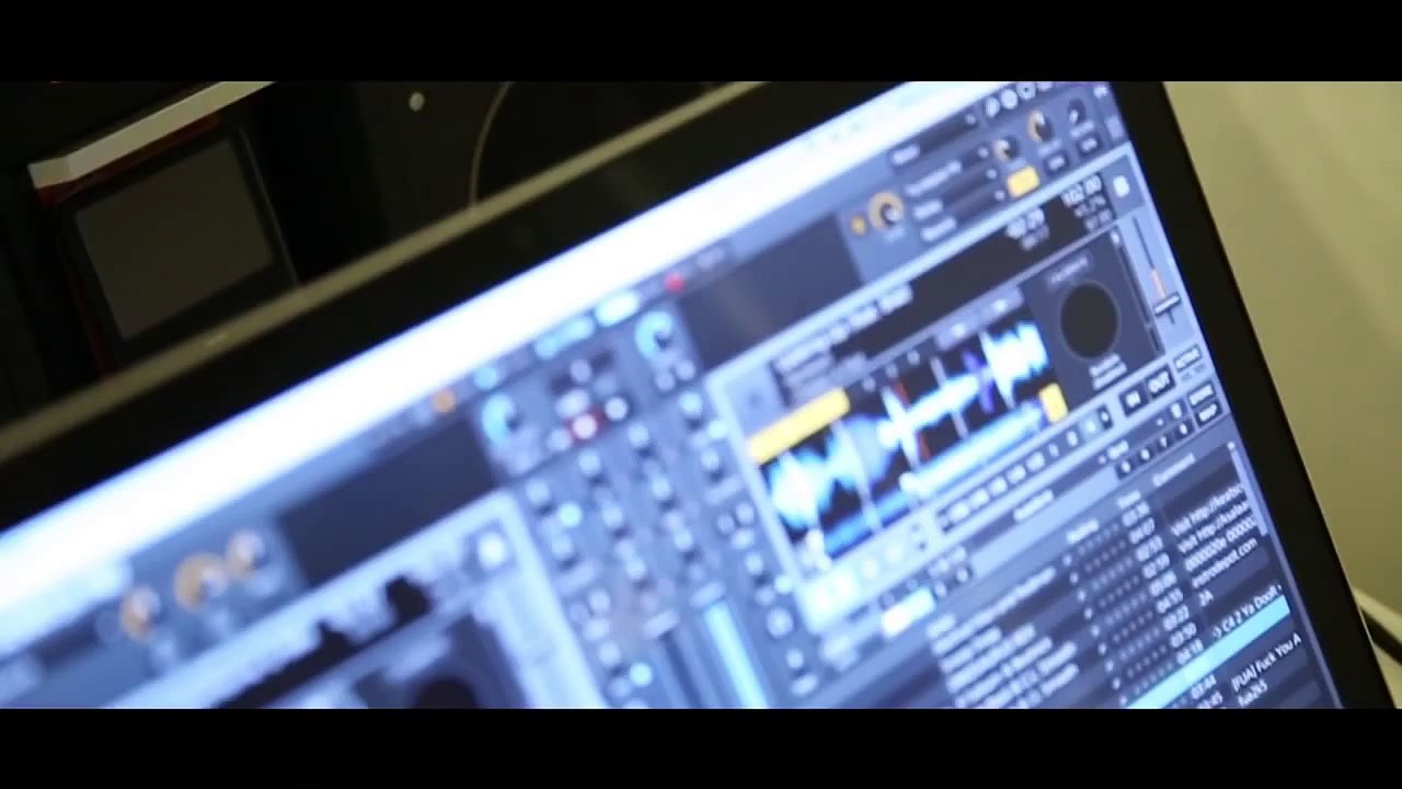 로꼬 LOCO - 감아 Hold Me Tight _ Making Video [AOMG]