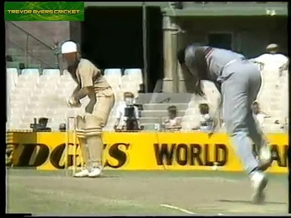 1985 World Championship of Cricket Highlights - West Indies vs New Zealand (Consolation Final)