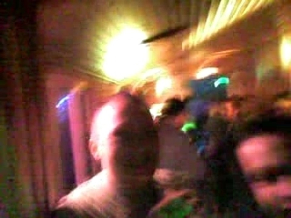 Video003