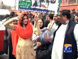 Slip of Tongue- PMLN Female Worker Chanting Go Nawaz Go with Great Passion - By News-Cornor
