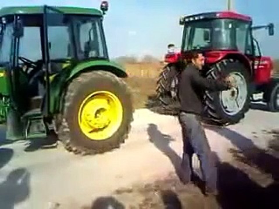 Massey Ferguson 3085 D ile John Deere 5503 Çekişmesi