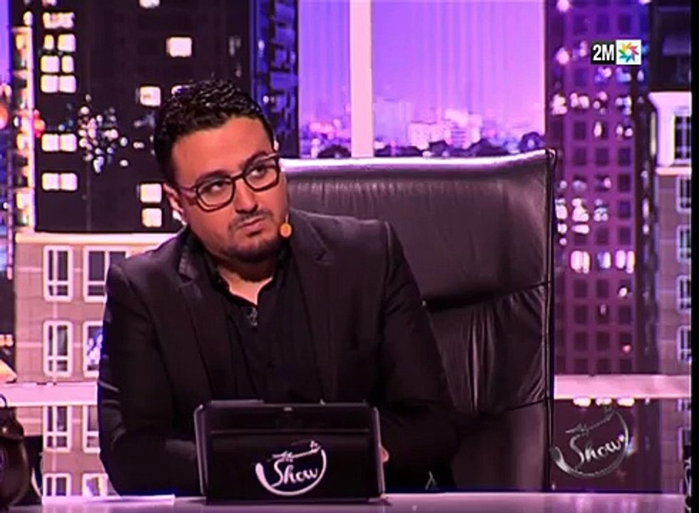 رشيد شو: زينة الداودية - قصة مغادرة الداودية لمنزل والديها من أجل الغناء(by chahamat hamza)