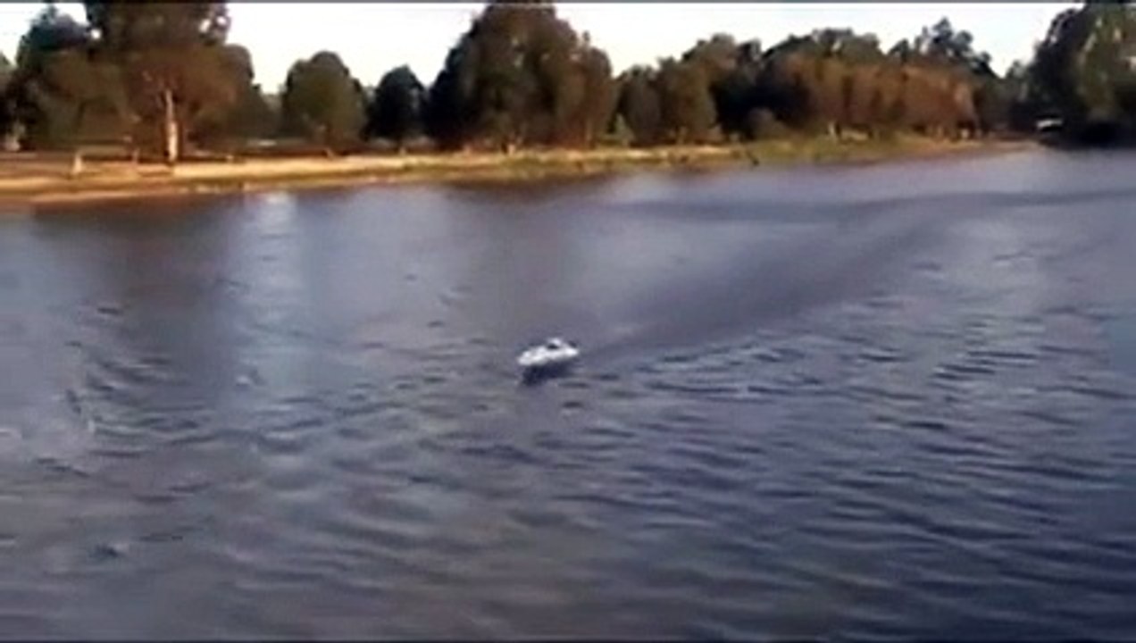 Speed Boats speed like Jet Plane. Watch it.........................