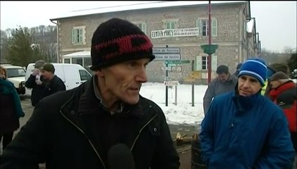 A Roybon, opposants et partisans du Center Parcs face à face