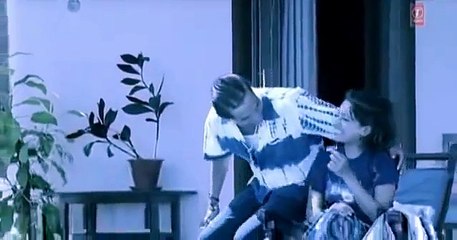 Sameera Reddy Hot Bath Scene In White Bikini From Musafir