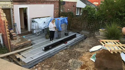 BBC.The.100k.House.Tricks.of.the.Trade.5of6.720p.HDTV.x264.AAC.MVGroup.org