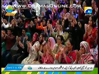 Meera Ki Rote Huye Allah Or Pakistani Qoum Se Live TV Per Maafi, Audience Ne Khade Ho K Ehteram Kiya