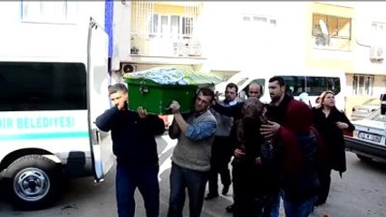 Tarlada Cesedi Bulunan Kadın Toprağa Verildi