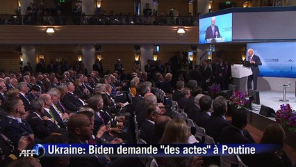 Ukraine: Biden demande "des actes" à Poutine