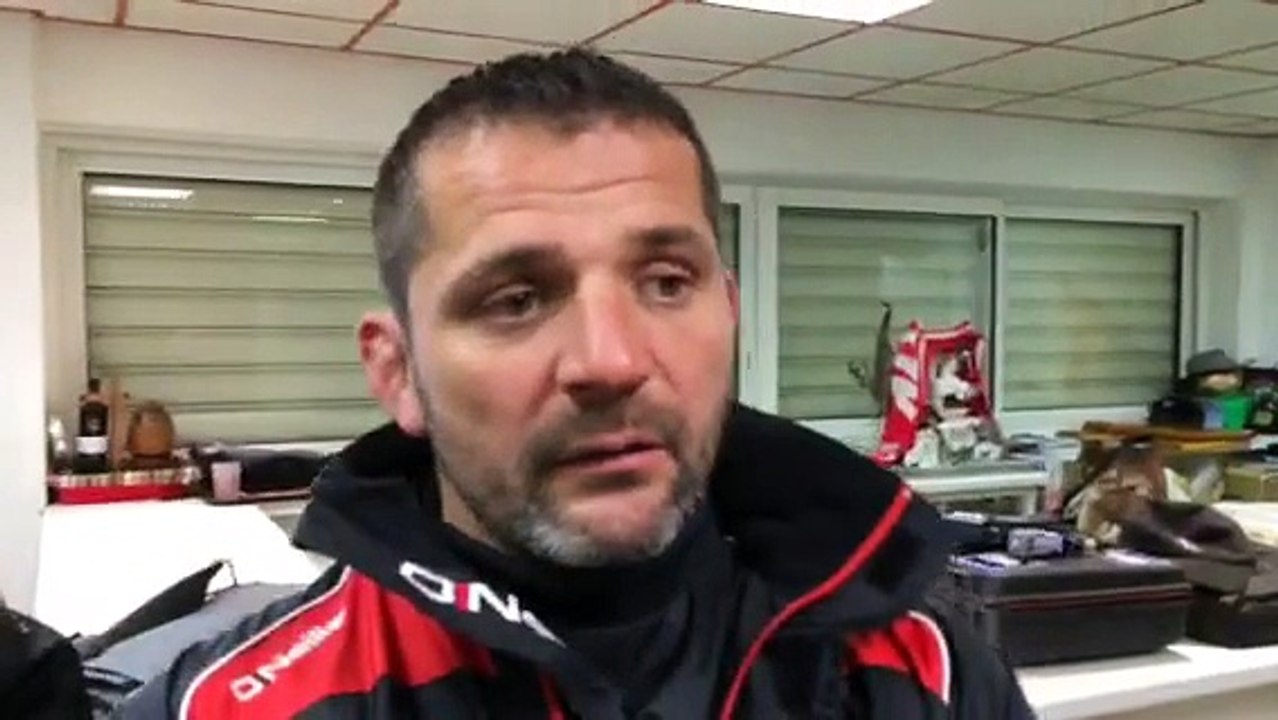 Frederic GARCIA entraineur TARBES " Deçu du comportement de l'equipe"