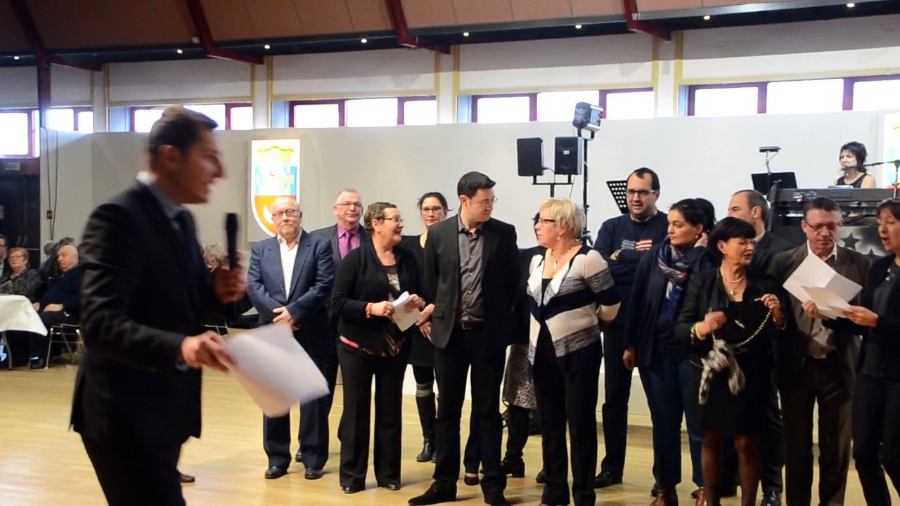 VESOUL  : REPAS DES AINES VESULIENS EN CHANSON