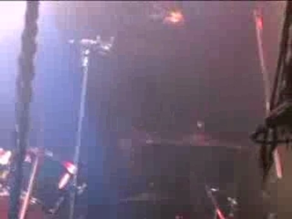 UnsraW - Warai Oni (Live Clip)