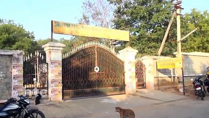 PG College (Girl) Student Commits Suicide by hanging from fan