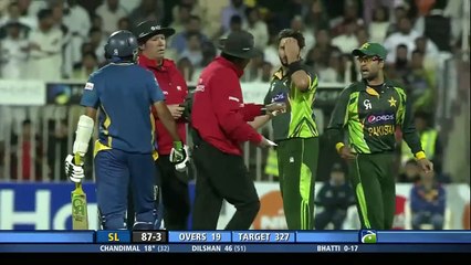 Fight between Ahmed Shehzad and Dilshan