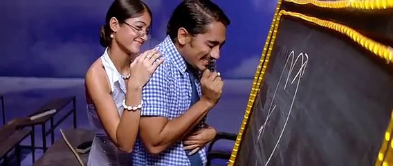 Siddharth and Ileana DCruz Hot Romantic Song From Aata Movie