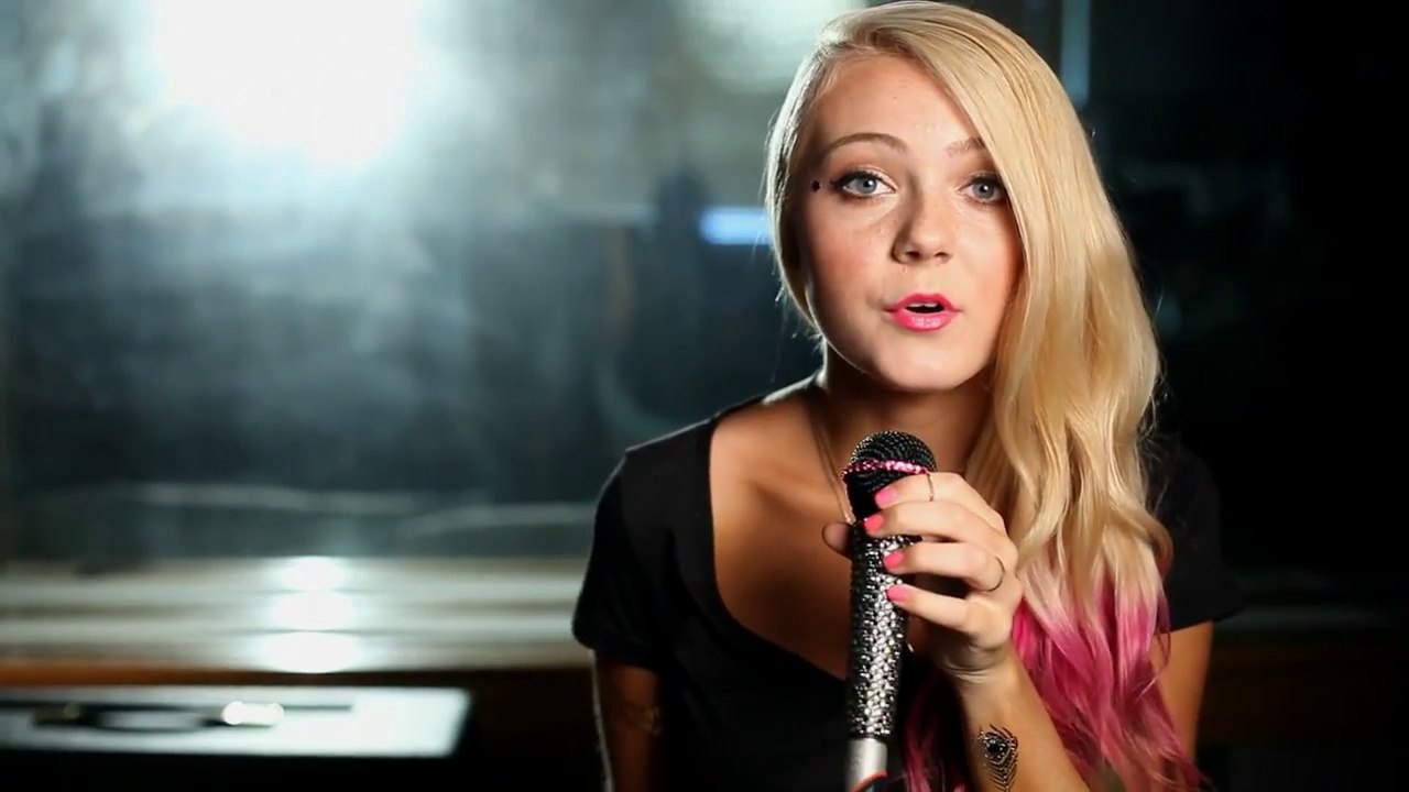 Beyonce - Halo (Piano Cover by Alexi Blue) - Official Music Video