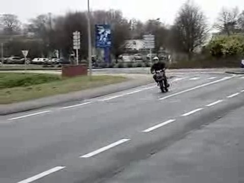 Vidéo scoot Rocket 70cc Athéna Racing