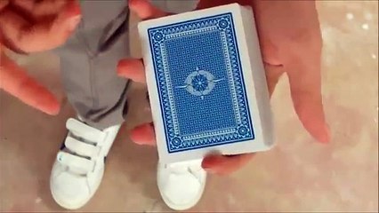 Descargar video: best easy cool magic tricks revealed   Card Tricks Revealed Dynamo Magic Tricks Revealed Card to Sho