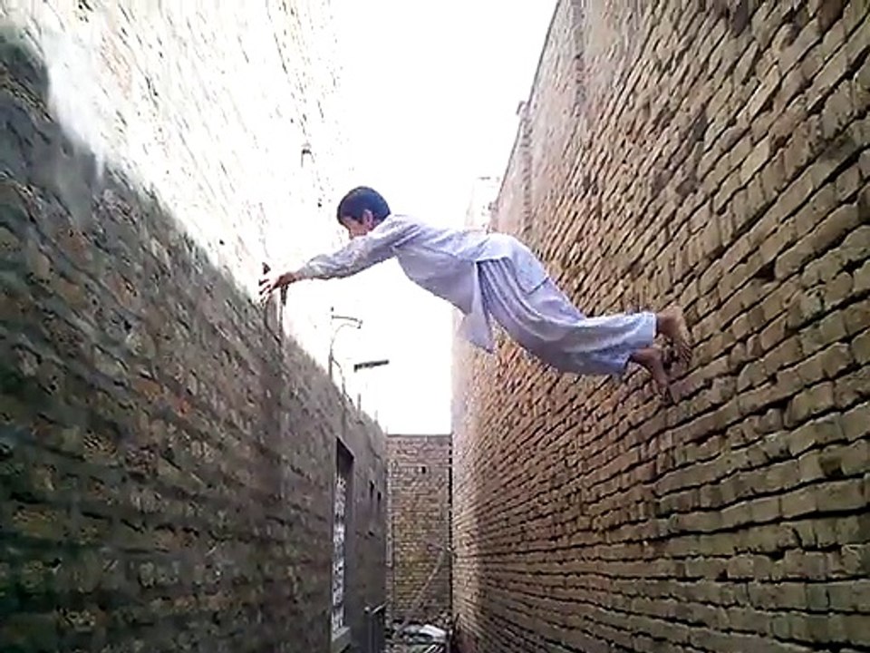 Hassan Got Talent _)