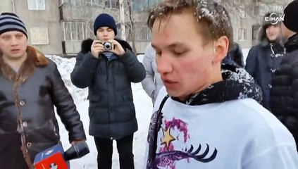 Kendini ateşe veren çılgın Rus 9’uncu kattan karın üstüne atladı