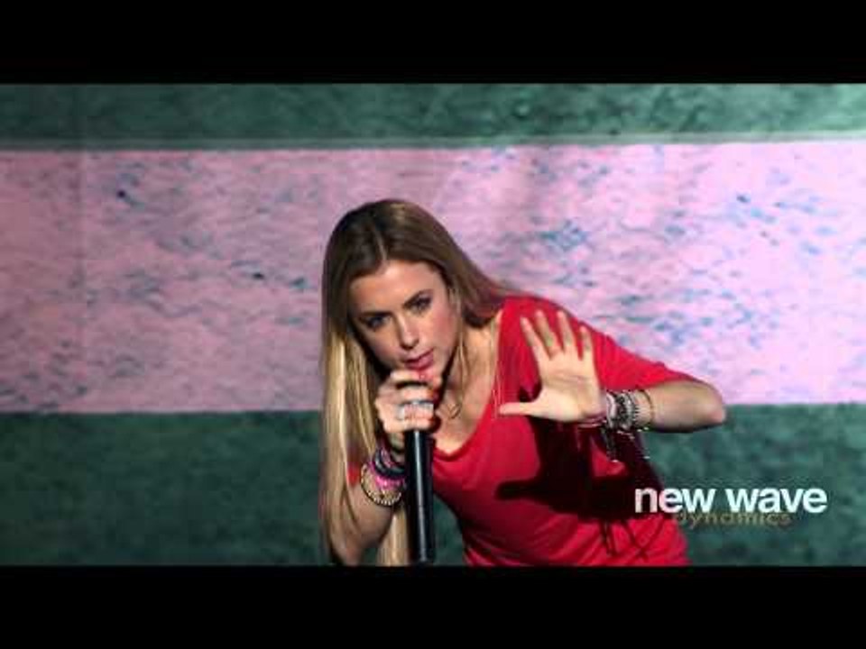 Iliza Shlesinger - The Grabbing Hand (Stand up Comedy)
