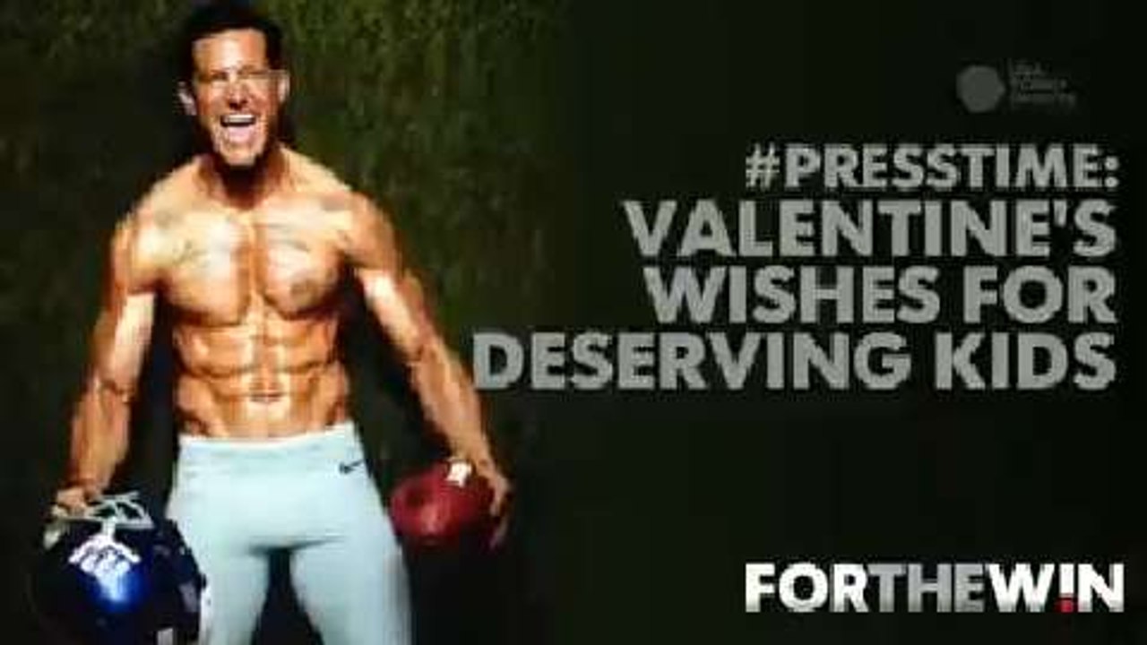 Steve Weatherford visits deserving kids for Valentine's Day