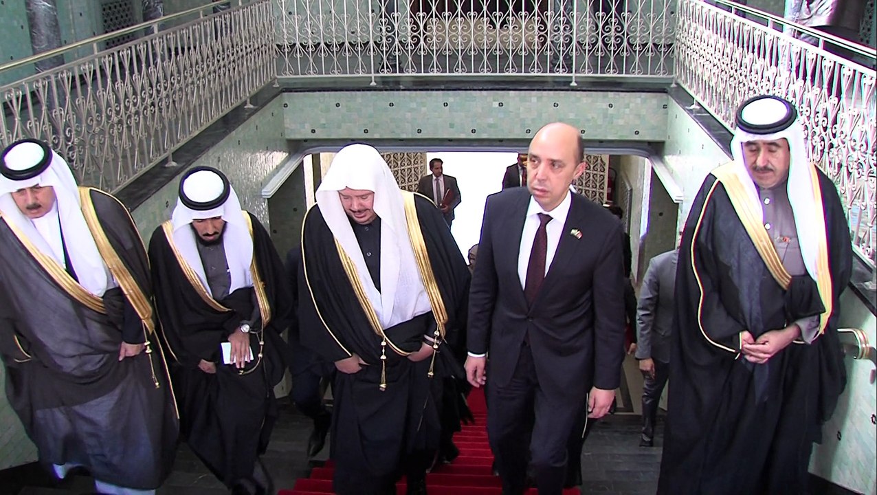 رئيس الحكومة يجري مباحثات مع رئيس مجلس الشورى السعودي