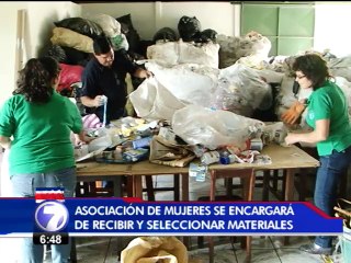 Un grupo de mujeres de Desamparados le abre las puertas a Ambientados