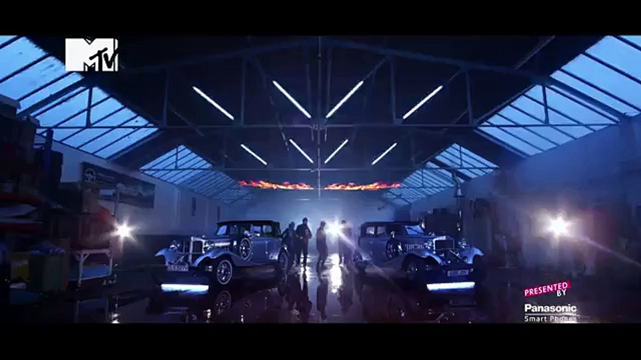 DESI HIP HOP ft Raxstar , Raftaar , BADSHAH , Big Dhillon , Manj Musik , Roach Killa , Smooth & Humble The Poet