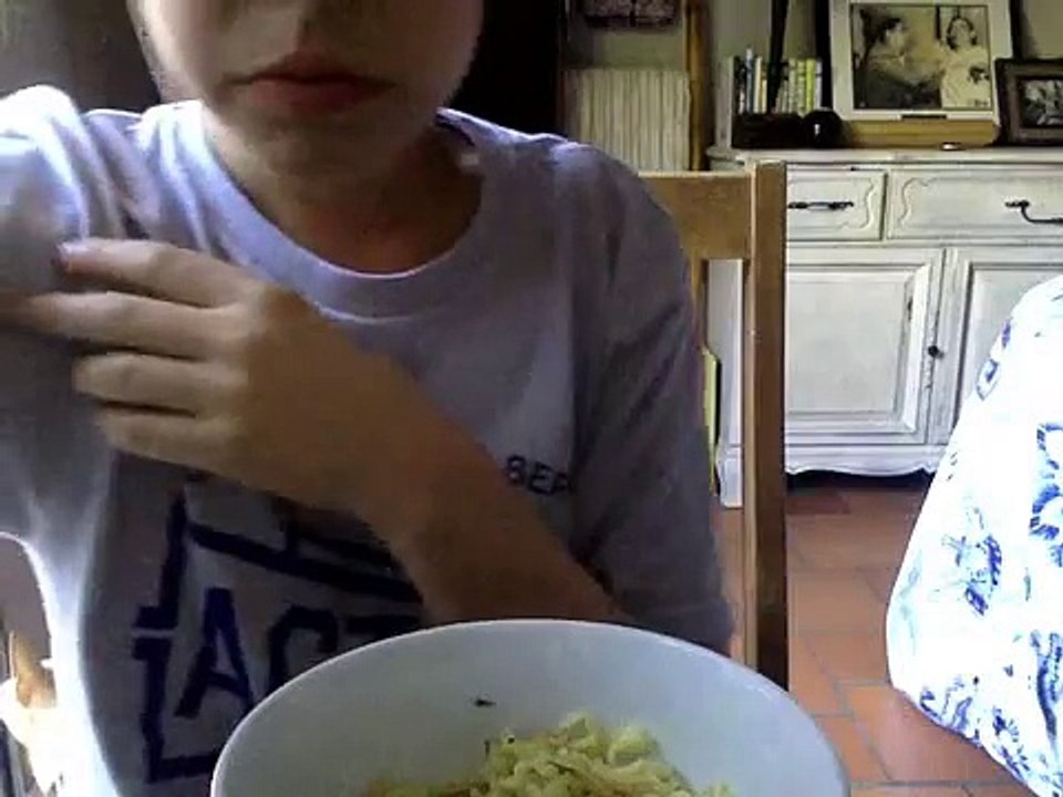 Asmr eating sounds