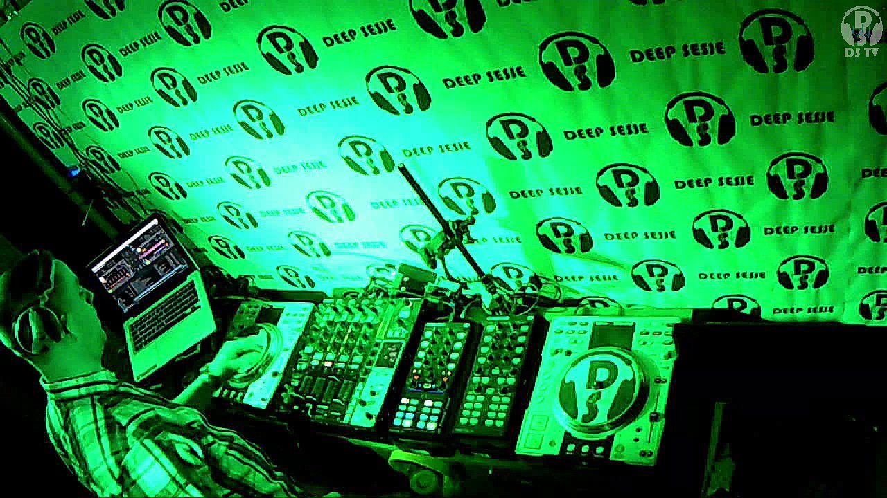 Valdi pres. Music In My Feelings 001