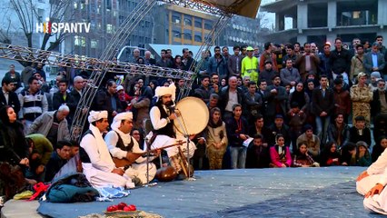 Irán - 1- El Teatro de Fayr 2- El Museo Nacional de Irán 3- Cerámica de Relieves