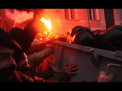 World War 3: The Crimean Crisis - Ukraine, Russia, the European Union and the United States - Stefan Molyneux and Dr. Paul Craig Roberts