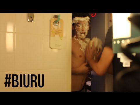 Ciasto + twarz = ZEMSTA!