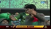 Mohammad Hafeez 3 Wickets v Bangladesh