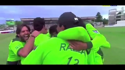 WC 2015 Pakistan Cricket Team Song - The Champions