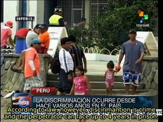 Peruvians barred from public beaches by private clubs