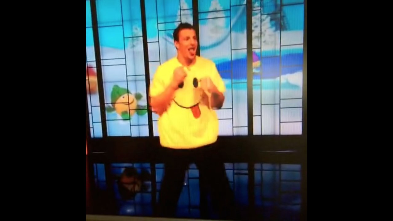 Rob Gronkowski Spikes Puck at Bruins Game, Dances to 'U Can't Touch This'