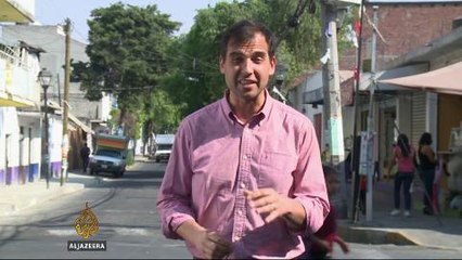 Going door-to-door to help Mexico's teenage mothers