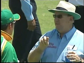 Andre Nel gets his bunny Brian Lara, Once again